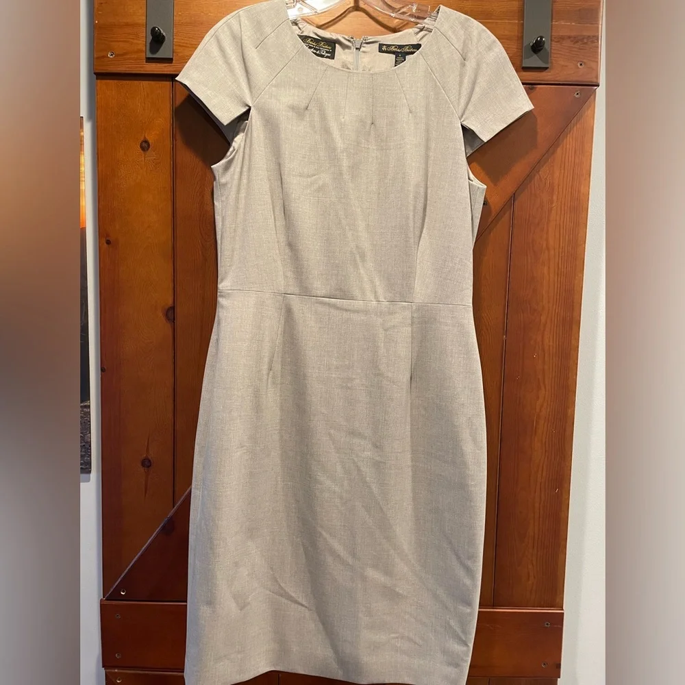 BRAND NEW Brooks Brothers Grey Dress - Picture 1 of 4